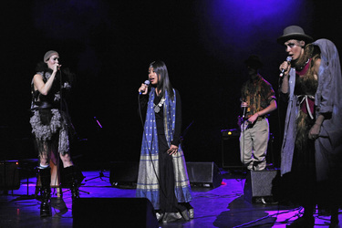 Sierra 'Rosie' Casady, Bianca 'Coco' Casady (CocoRosie)