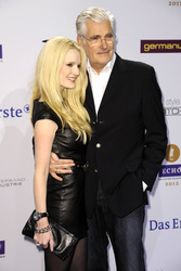 Mirja Du Mont, Sky Du Mont