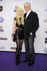 Mirja Du Mont, Sky Du Mont