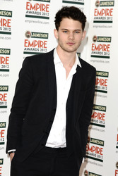 Jeremy Irvine
