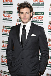 Sam Claflin