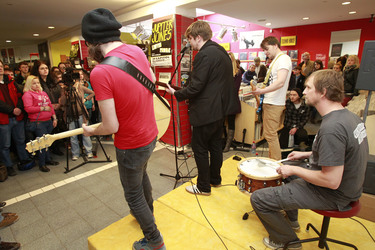 Sascha Eigner, Nicholas Müller, Andreas 'Becks' Becker, Marco 'Hont' Hontheim (Jupiter Jones)