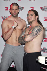 Jay Khan, Martin Kesici