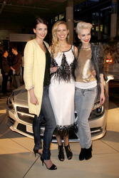 Johanna Gerber, Karolina Kurkova, Anika Scheibe