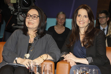 Nana Mouskouri, Lénou