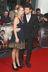 Sam Worthington mit Freundin Crystal Humphries