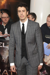Toby Kebbell