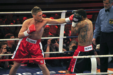 Nico Schwanz, Daniel Aminati