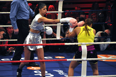 Micaela Schäfer, Indira Weis