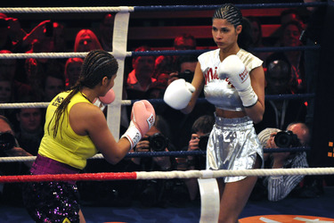 Indira Weis, Micaela Schäfer