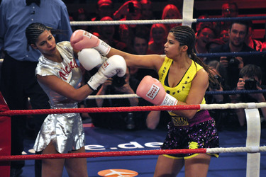 Micaela Schäfer, Indira Weis