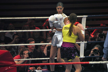 Micaela Schäfer, Indira Weis