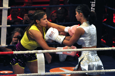 Indira Weis, Micaela Schäfer