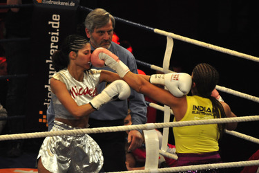 Micaela Schäfer, Indira Weis