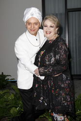 Julian F.M. Stoeckel, Barbara Schöne