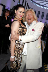 Djamila Rowe, Rolf Eden