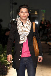 Julian Stoeckel Model