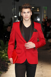 Julian Stoeckel Model