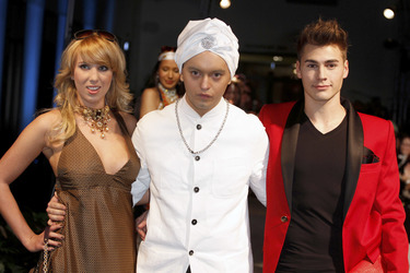 Annemarie Eilfeld, Julian F.M. Stoeckel, Model