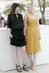 Charlotte Gainsbourg, Kirsten Dunst