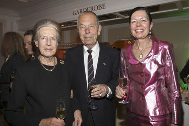 Sabine Sommerkamp-Homann mit ihren Eltern