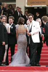 Ian McShane, Sam Claflin, Johnny Depp, Penélope Cruz