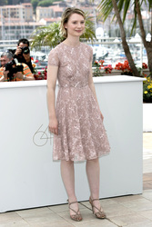 Mia Wasikowska