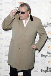 Ray Winstone
