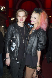 Wilson Gonzalez Ochsenknecht, Bonnie Strange