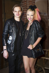 Wilson Gonzalez Ochsenknecht, Bonnie Strange