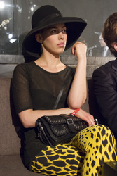 Alina Süggeler (Frida Gold)