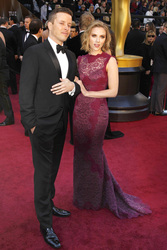 Scarlett Johansson mit Begleitung