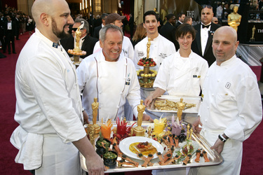 Wolfgang Puck mit Team