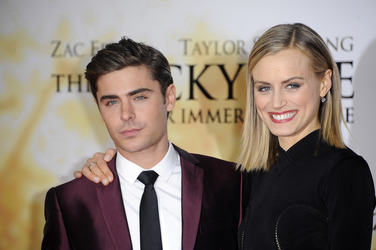 Zac Efron, Taylor Schilling