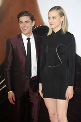Zac Efron, Taylor Schilling