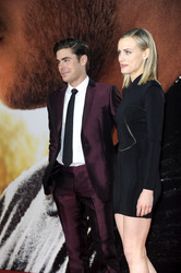 Zac Efron, Taylor Schilling