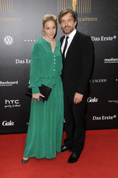 Bernadette Heerwagen mit Begleitung