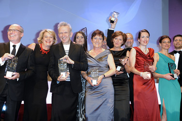 Jean Paul Gaultier mit den Preisträgern