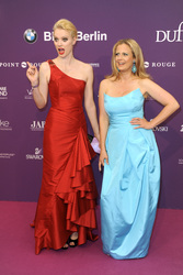 Franziska Knuppe, Barbara Schöneberger