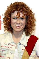 Lucy Diakovska (No Angels)