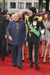 Mohamed Al-Fayed, Sacha Baron Cohen