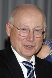 Stefan Aust