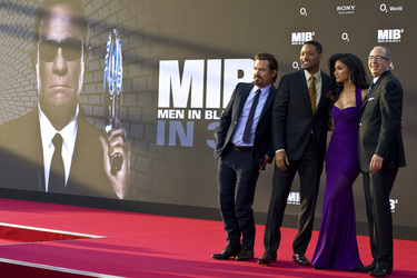 Josh Brolin, Will Smith, Nicole Scherzinger, Barry Sonnenfeld
