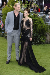 Chris Hemsworth, Kristen Stewart