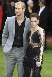 Chris Hemsworth, Kristen Stewart