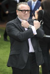 Ray Winstone