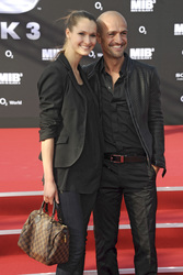 Peyman Amin mit Begleitung