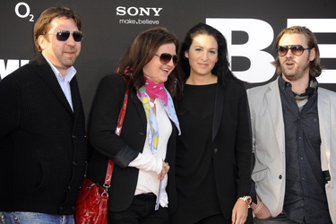 Minu Barati-Fischer mit Begleitung