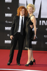 Lucy Diakovska mit Freundin Kamelia