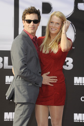 Gedeon Burkhard mit Freundin Anika Bormann